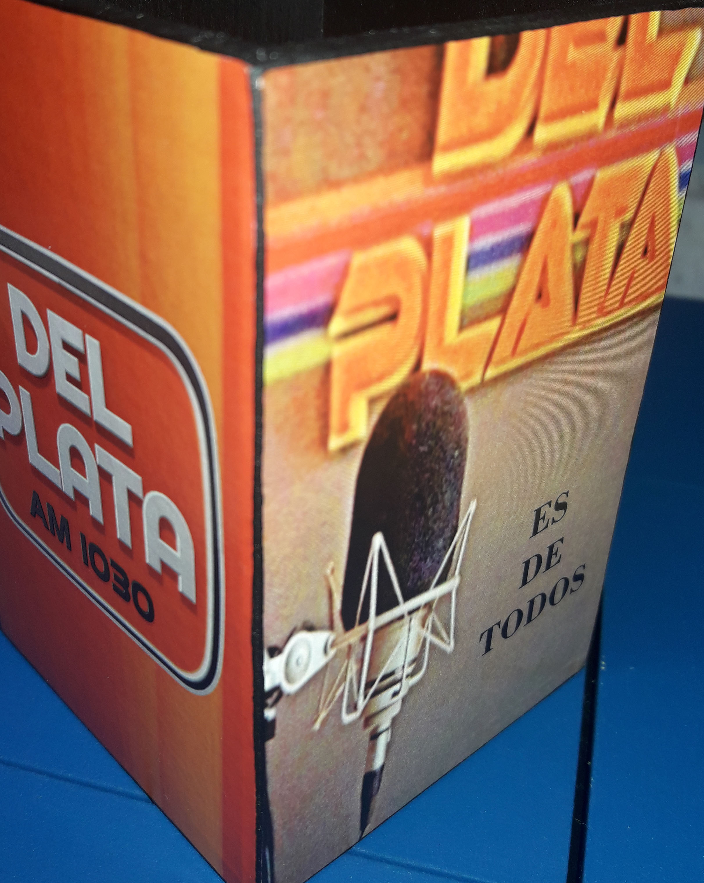 Radio del Plata Presente a la Radio del Plata